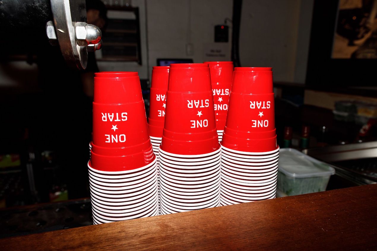 REDDS CUPS | CONVERSE ONE STAR CUSTOM BRANDED CUPS